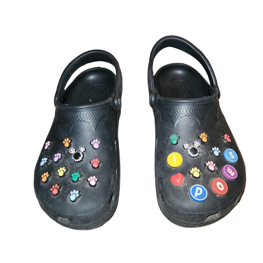 Black Crocs W 10-11 M 8-9